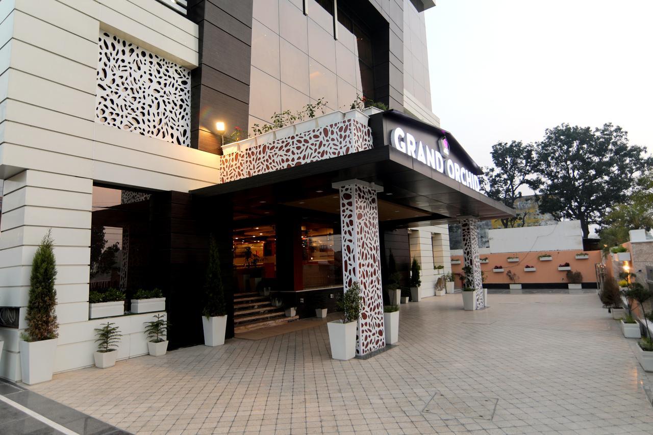 הרידוואר Hotel Grand Orchid מראה חיצוני תמונה